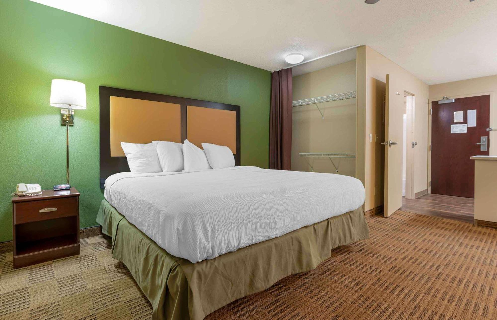 Extended Stay America Suites - Washington Dc Germantown Milestone Bagian luar foto