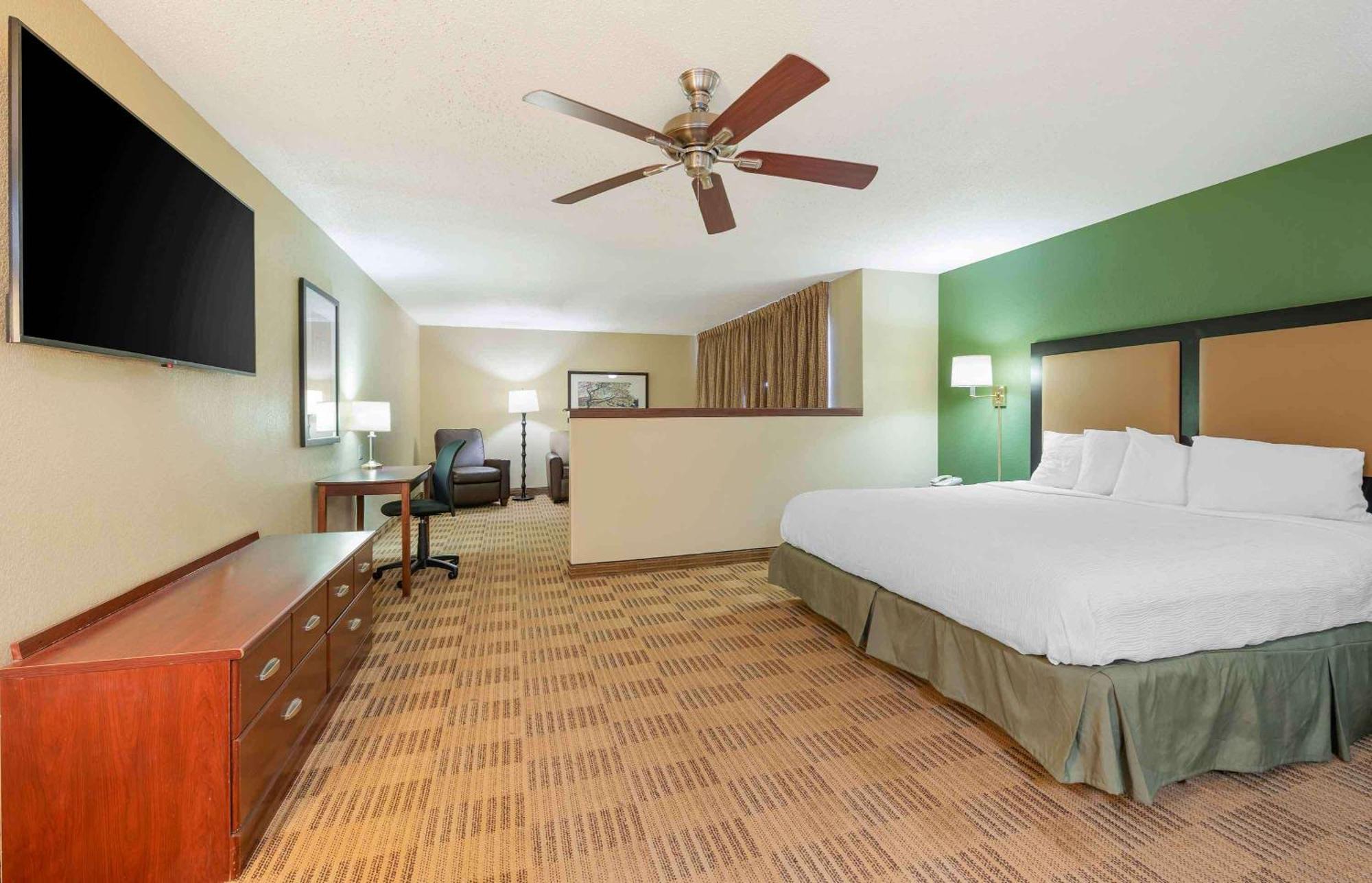 Extended Stay America Suites - Washington Dc Germantown Milestone Bagian luar foto