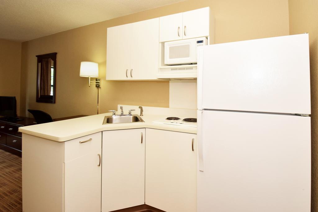 Extended Stay America Suites - Washington Dc Germantown Milestone Bagian luar foto
