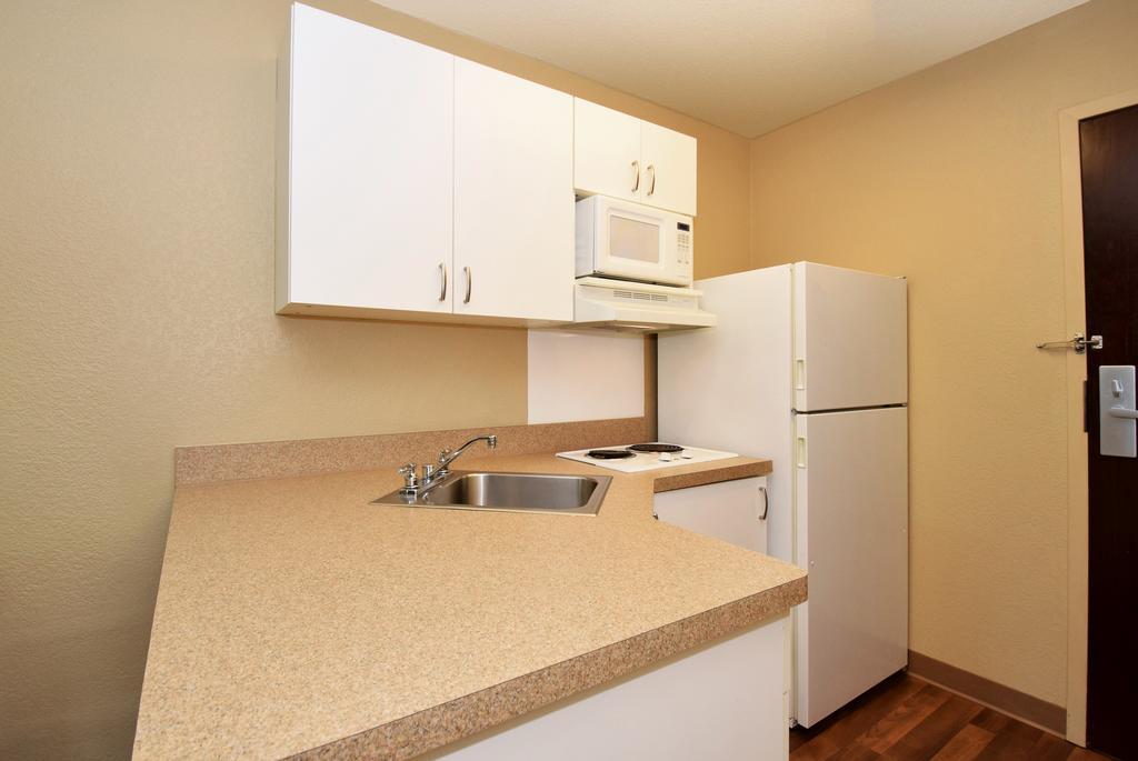 Extended Stay America Suites - Washington Dc Germantown Milestone Bagian luar foto